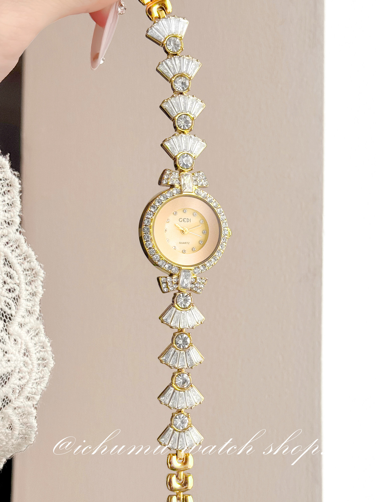 Mermaid Women's Watch Light Lu - Luxury Watch 评论和价格