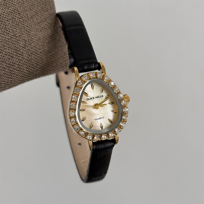 Luxury Women's Quartz Watch Go - Luxury Watch Gold And Black 评论和价格